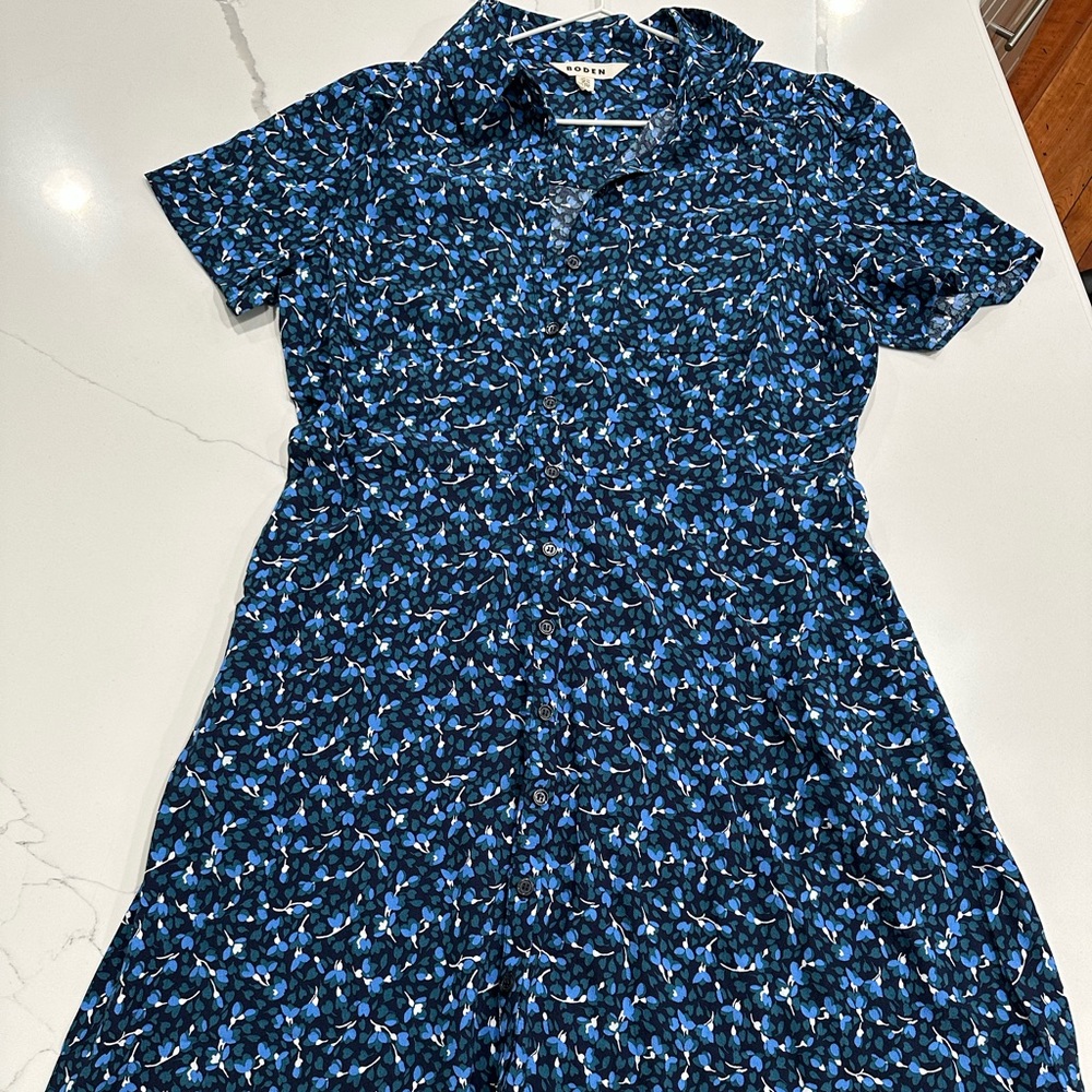 BODEN dress color blue , size:10